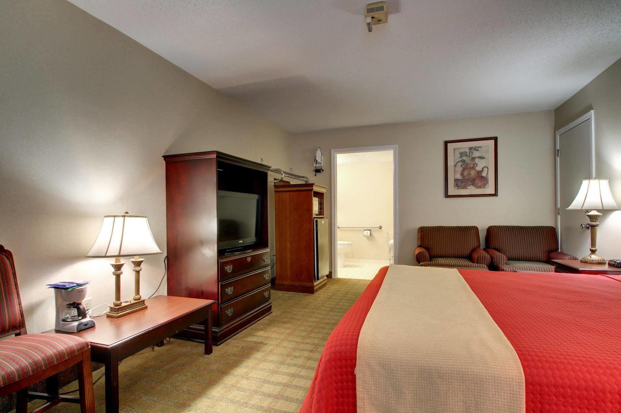 Key West Inn - Roanoke 외부 사진