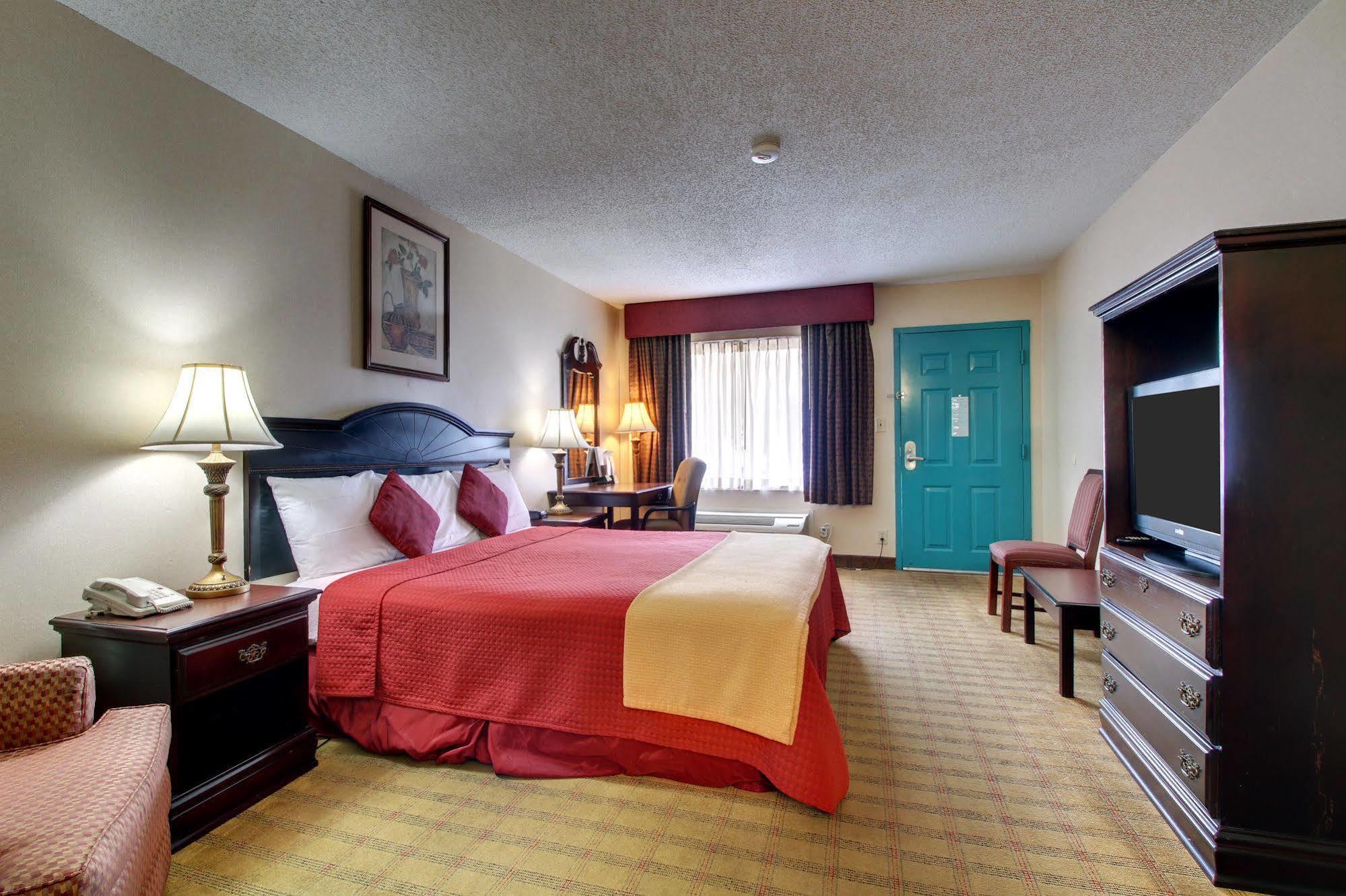 Key West Inn - Roanoke 외부 사진