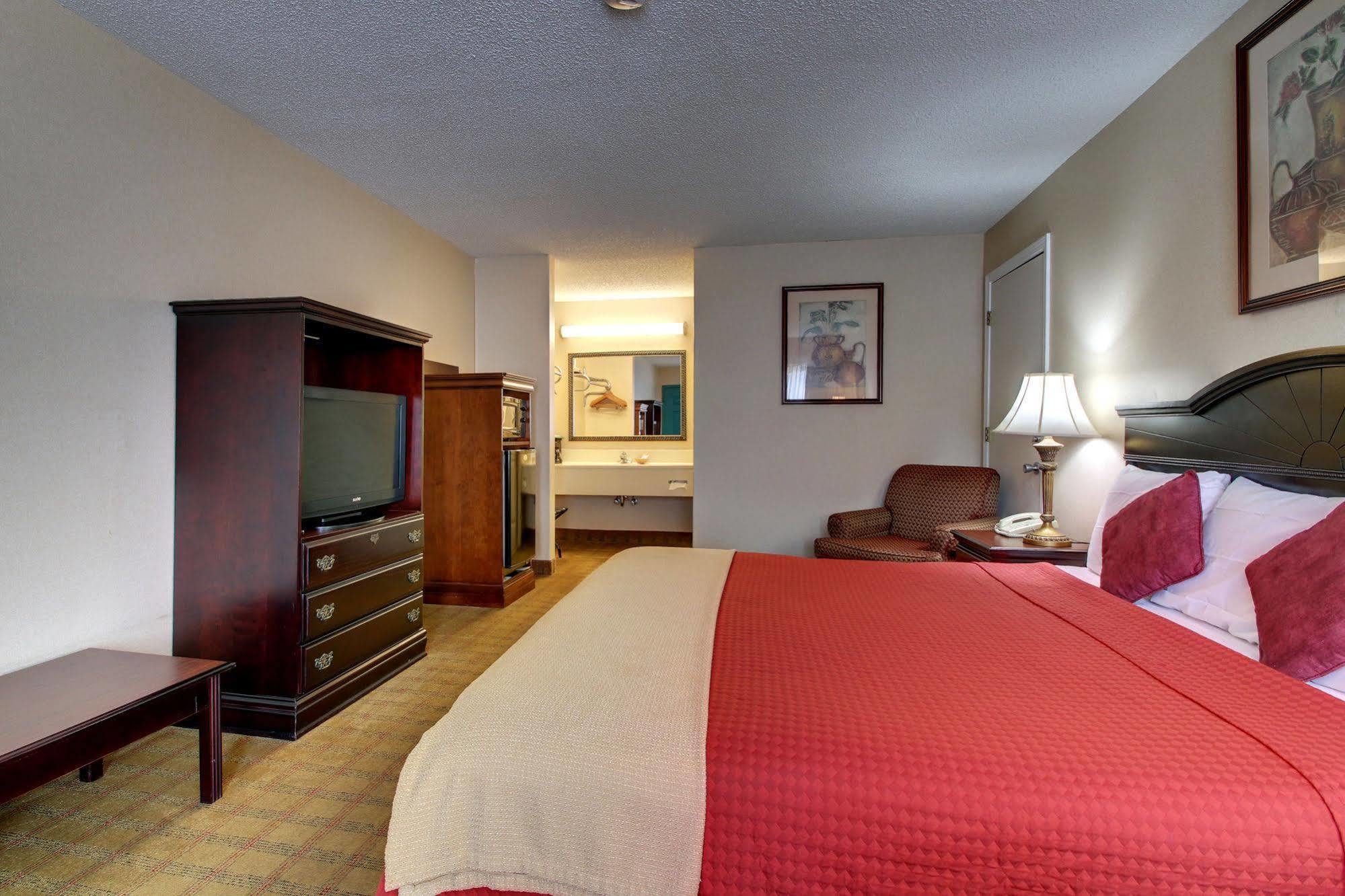 Key West Inn - Roanoke 외부 사진
